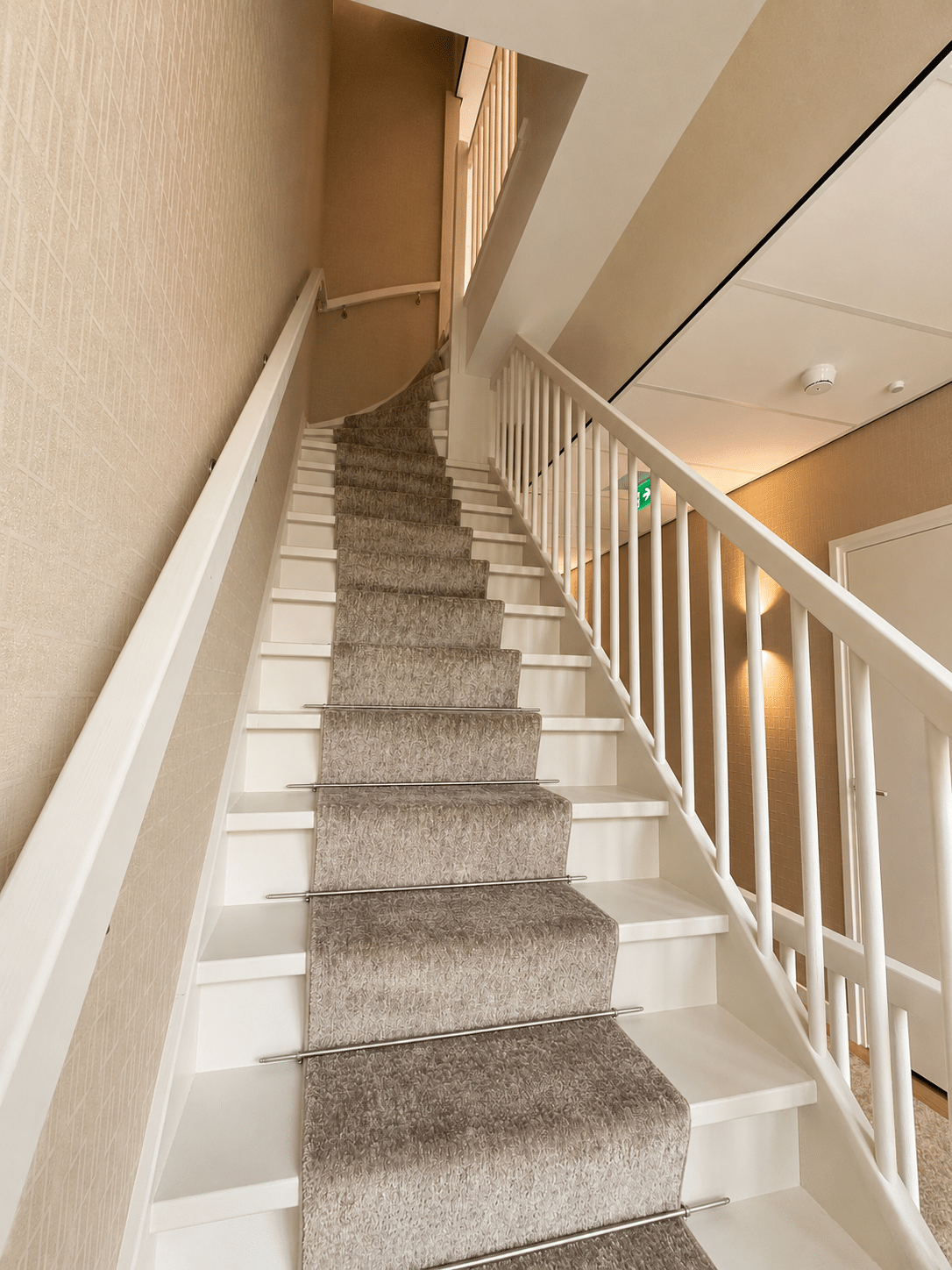 zenstay staircase 1